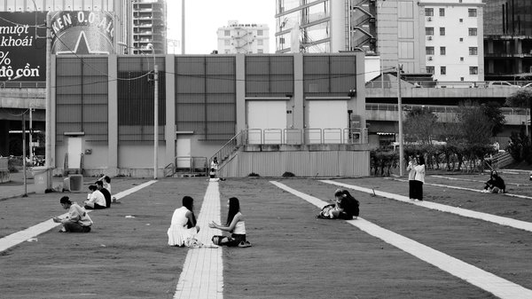 What are effective methods for reducing pet anxiety?